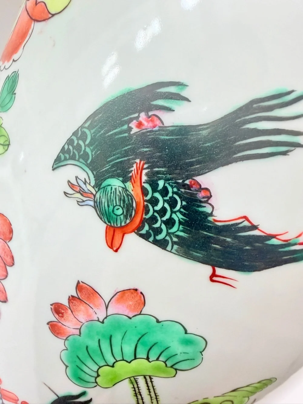 Antique‎ Chinese Qing Tongzhi Dynasty Famille Porcelain Vase Figures Birds Trees